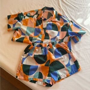 SHEIN Multicolor Geometric Button Down Shirt